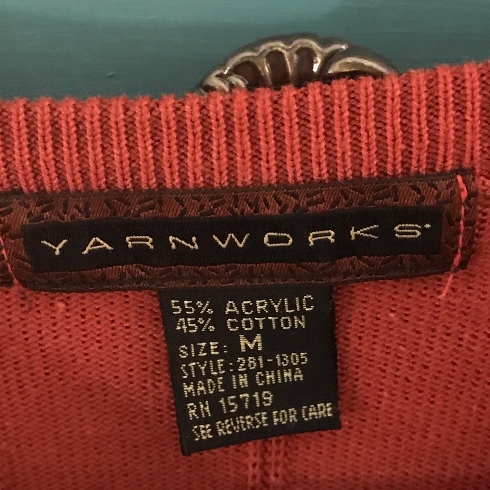 Sweater - Picture 5 of 6